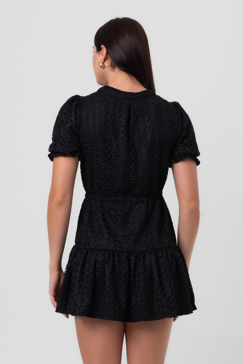 Vestido Renda Curto Bufante Preto  Pequiá
